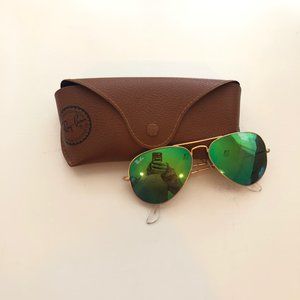 Green Aviator Ray Bans